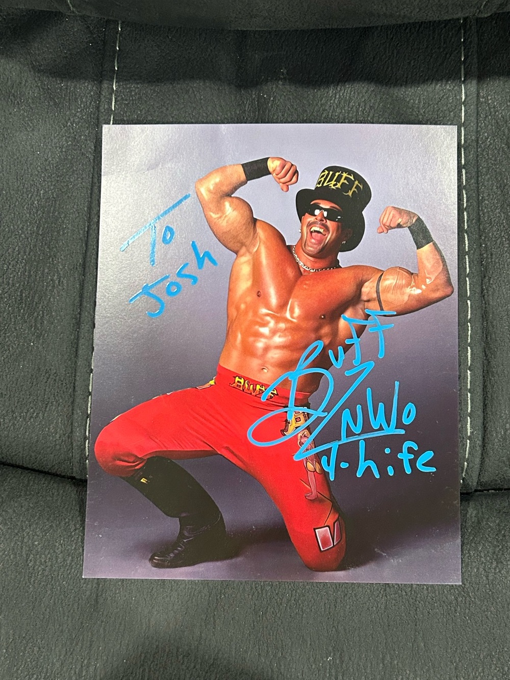 WCW/NWO Buff Bagwell autographed 8x10